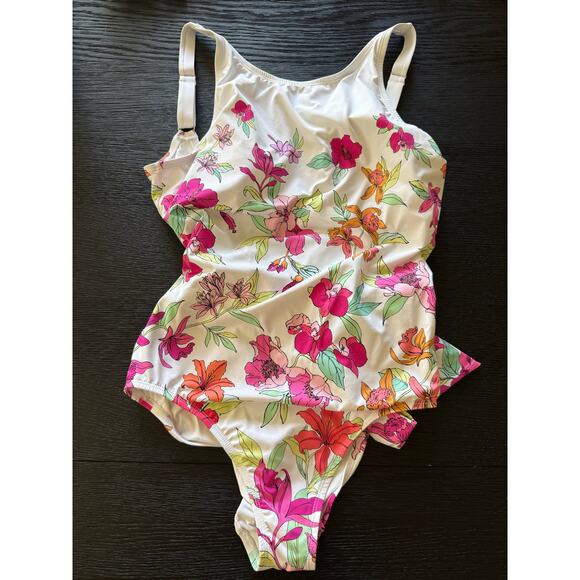 Tommy Bahama Ladies Swim Suit Size 14 - Picture 4 of 10